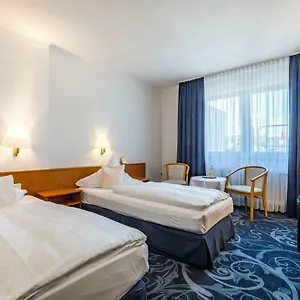 Hotel Gertrudenhof, Kolonia